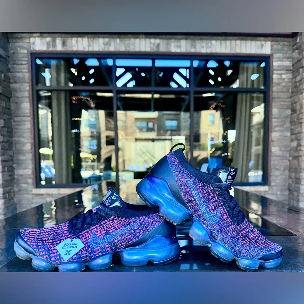 Nike Fly Knit Vapor Max W Sz 8.5 custom designed w/ Swarovski crystals, like new - Picture 11 of 11